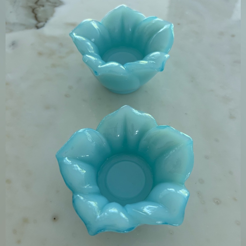 GLASS BLUE VOTIVE SET - Picture 8 of 14